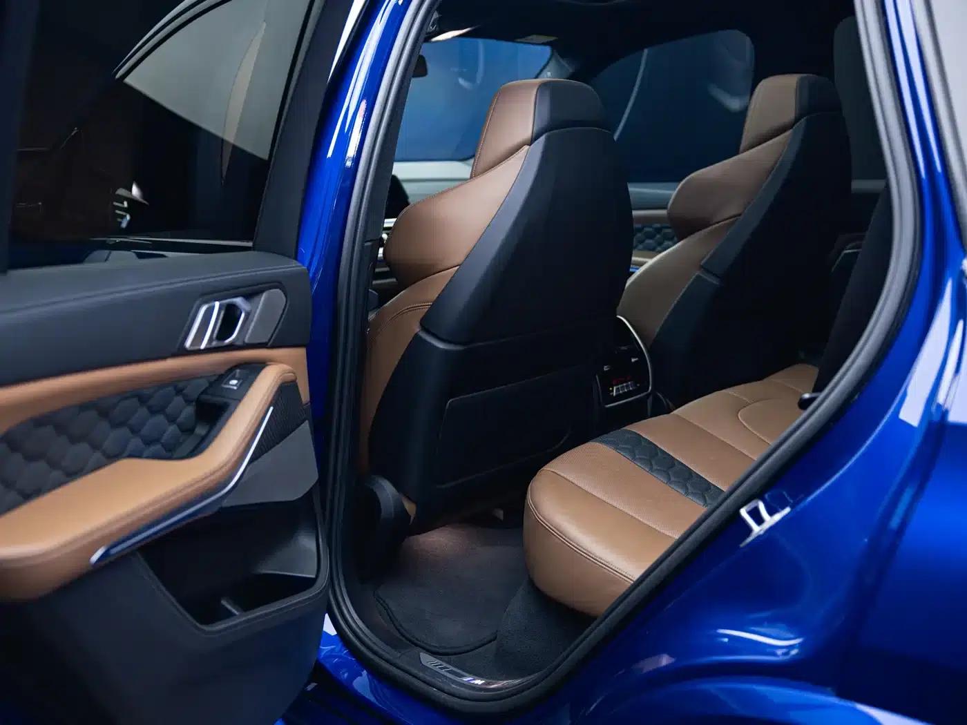2020 BMW X5 M — миниатюра 16
