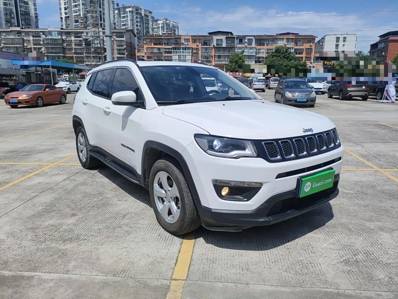 Jeep Compass 2017 200T Automatic Family Edition — миниатюра 3