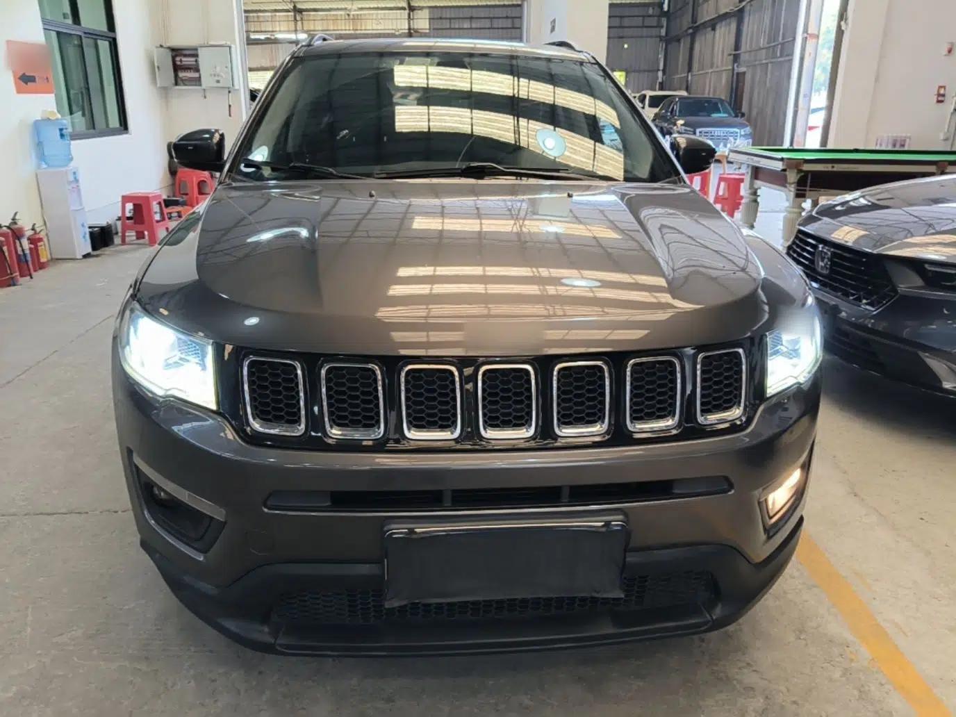 Jeep Compass 2019 220T Automatic Family Edition — миниатюра 2
