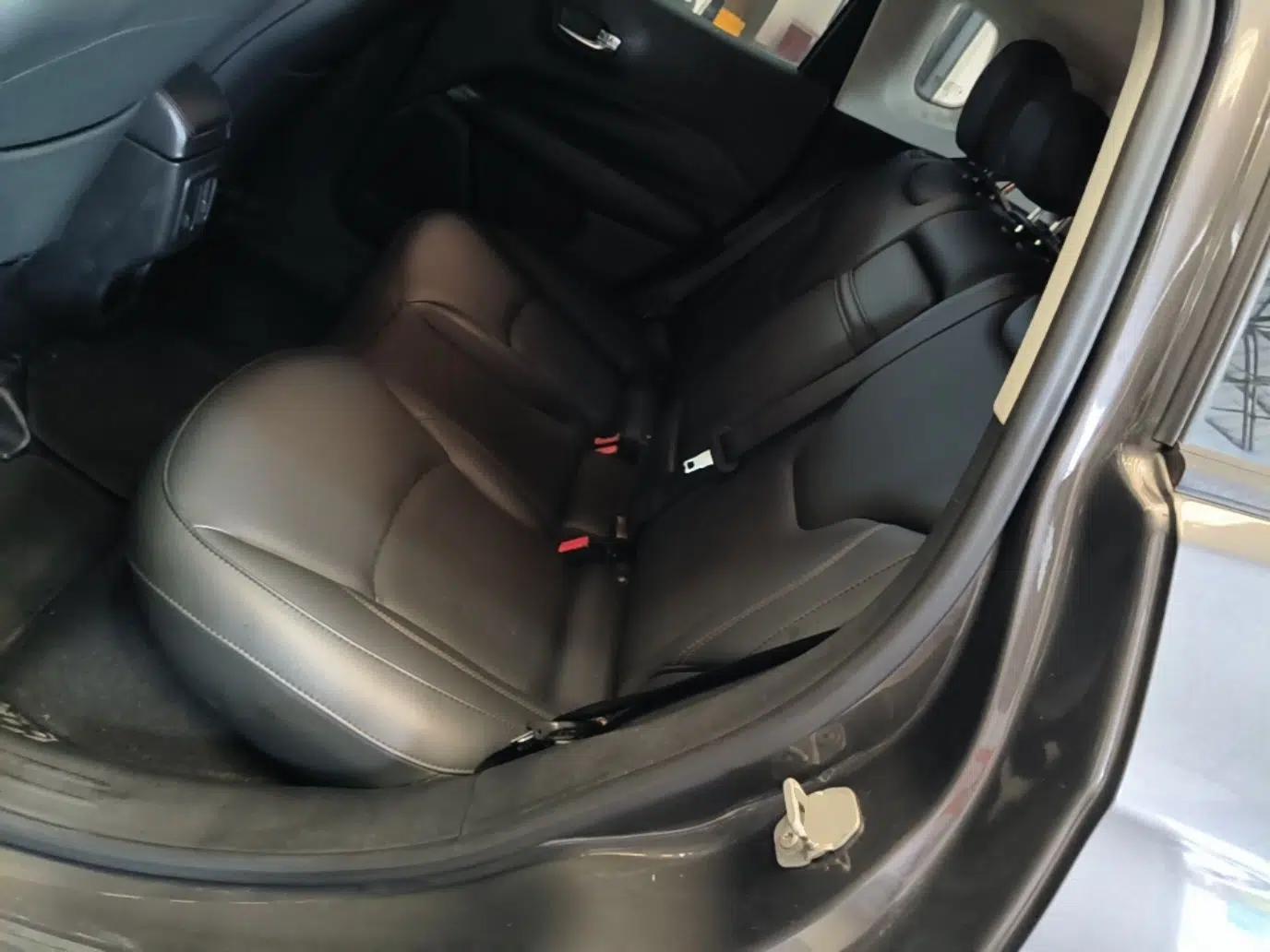Jeep Compass 2019 220T Automatic Family Edition — миниатюра 20