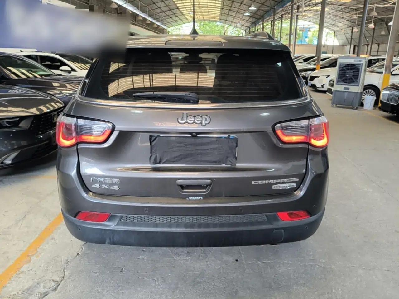 Jeep Compass 2019 220T Automatic Family Edition — миниатюра 5