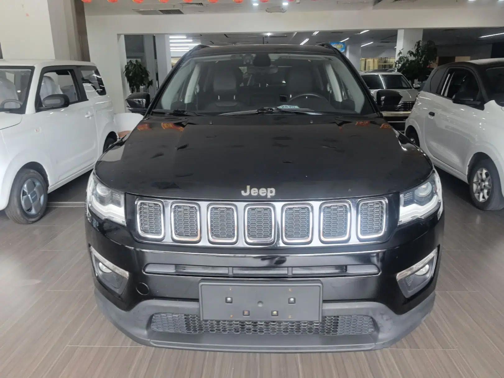 Jeep Compass 2017 200T Automatic Family Edition — миниатюра 2