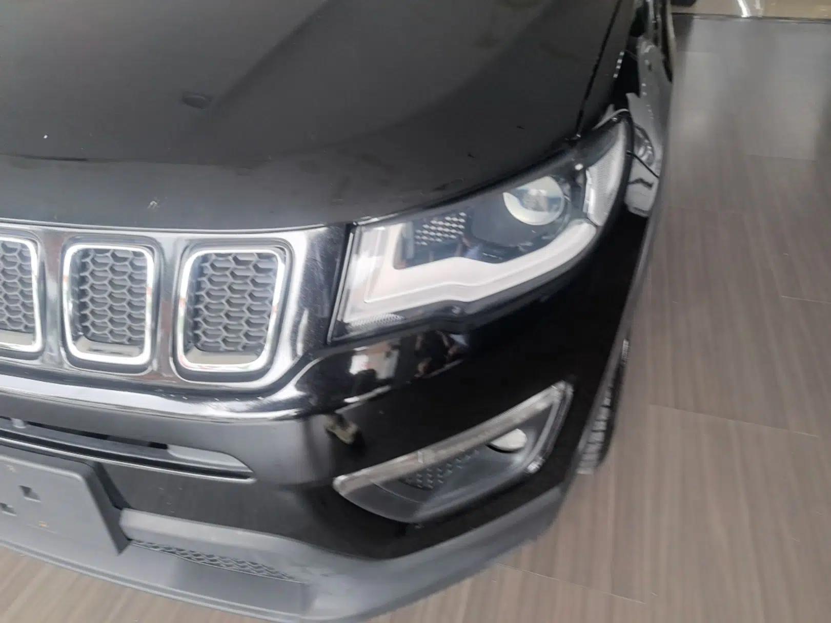 Jeep Compass 2017 200T Automatic Family Edition — миниатюра 8