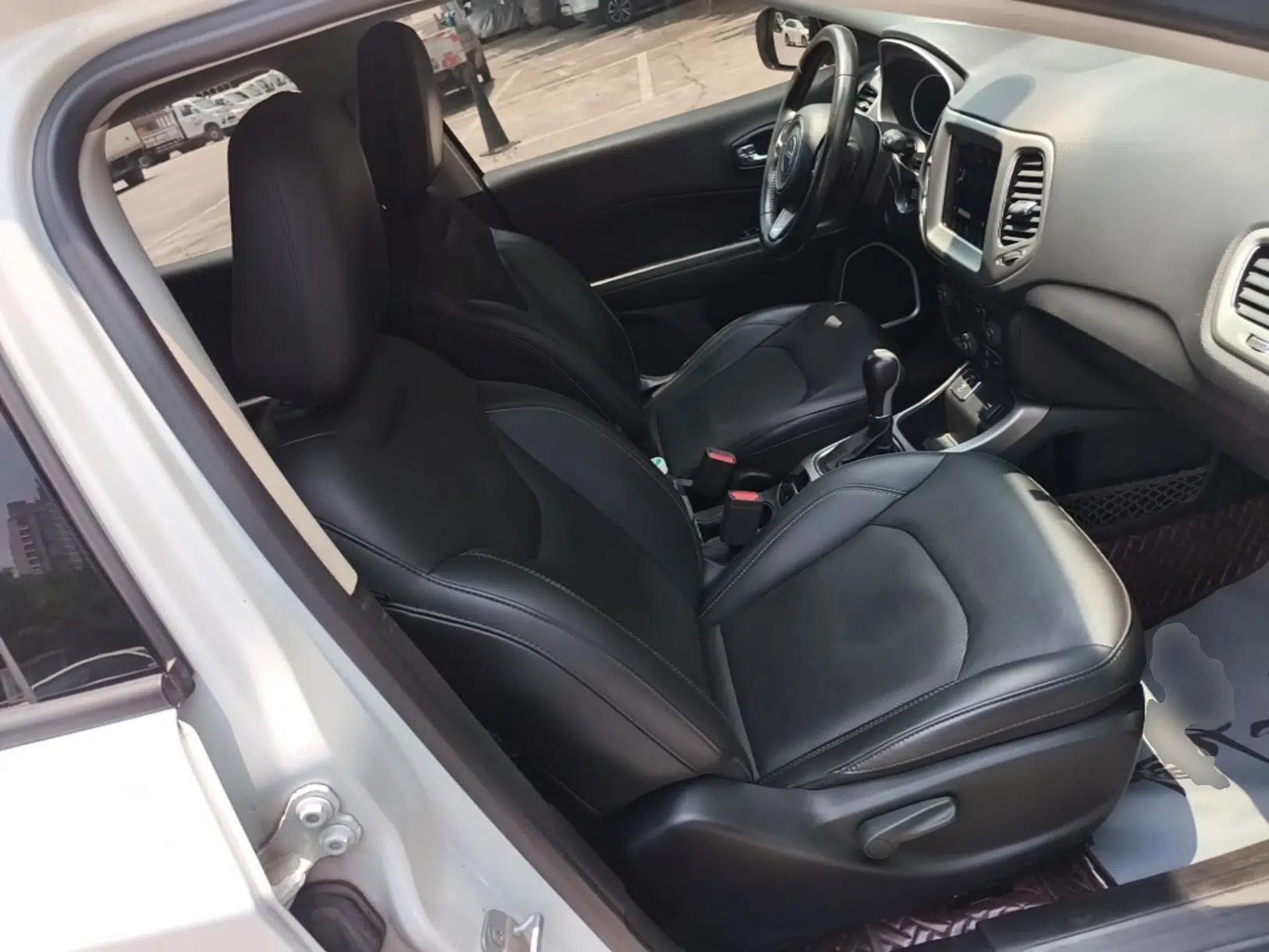 Jeep Compass 2017 200T Automatic Family Edition — миниатюра 19