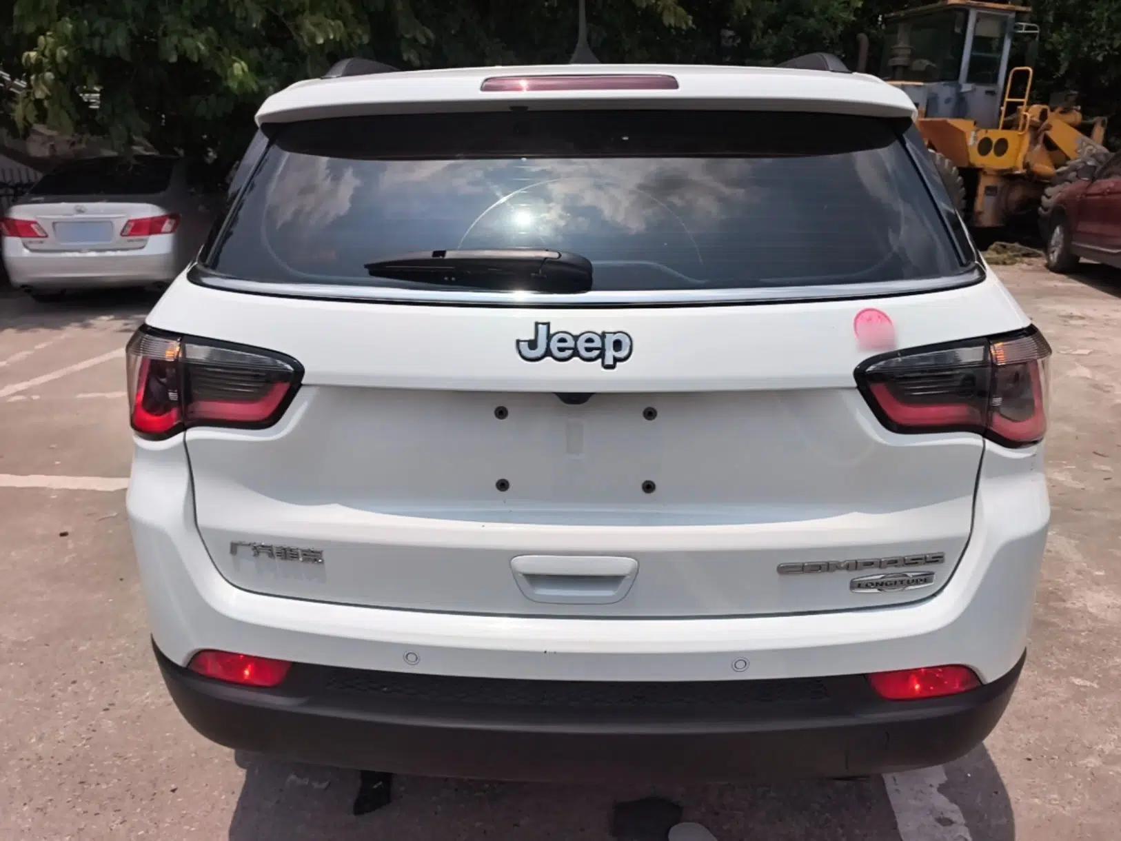 Jeep Compass 2017 200T Automatic Family Edition — миниатюра 5