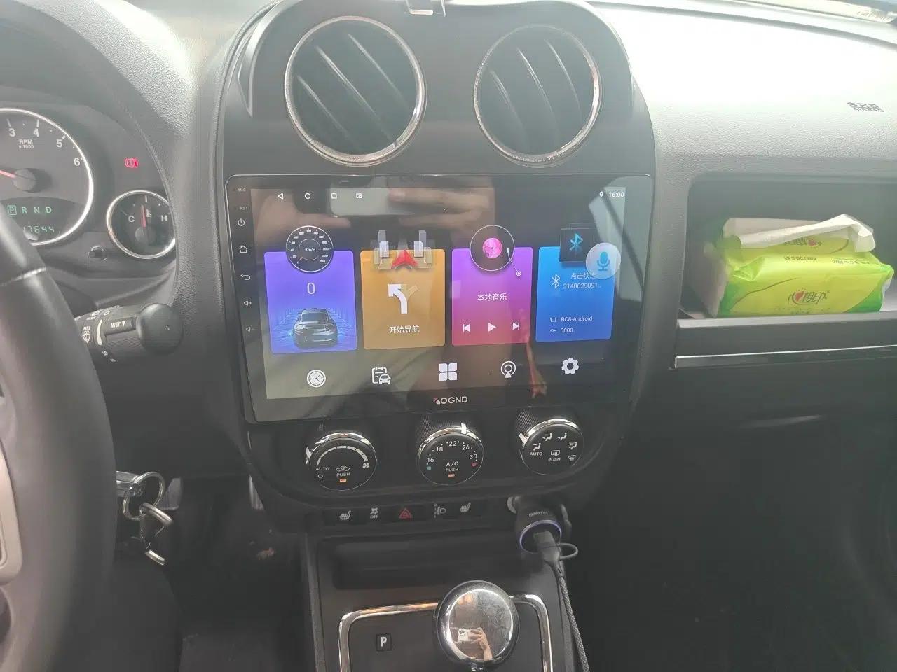 Jeep Compass 2013 2.4L four-wheel drive luxury version — миниатюра 13