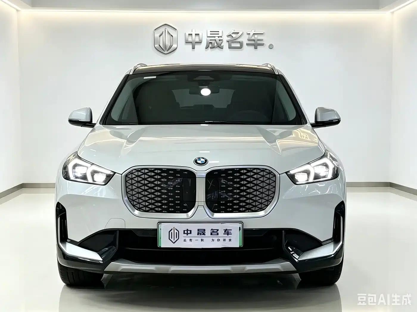 BMW iX1 2023 eDrive25L X Design Package — миниатюра 2
