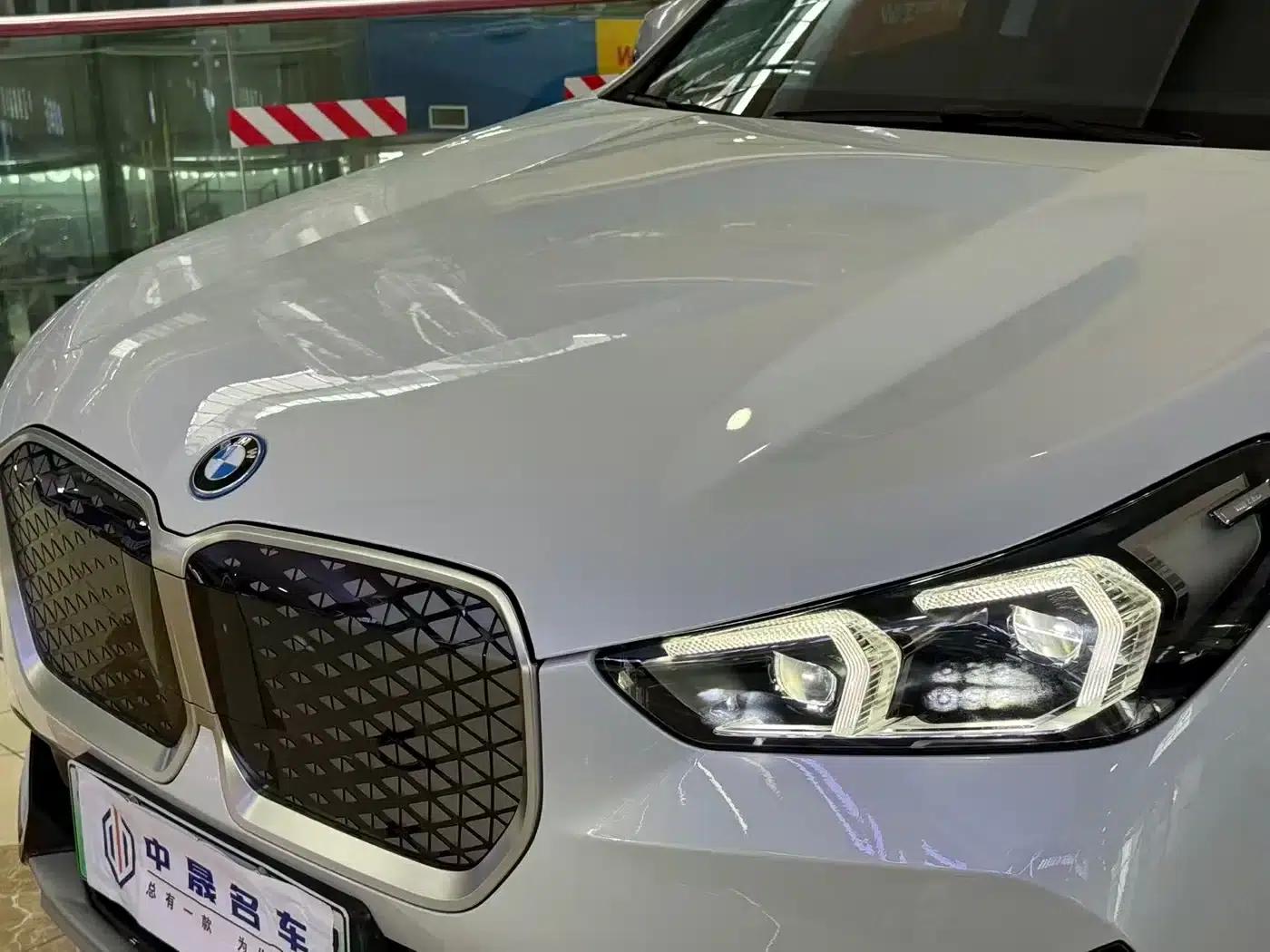 BMW iX1 2023 eDrive25L X Design Package — миниатюра 8