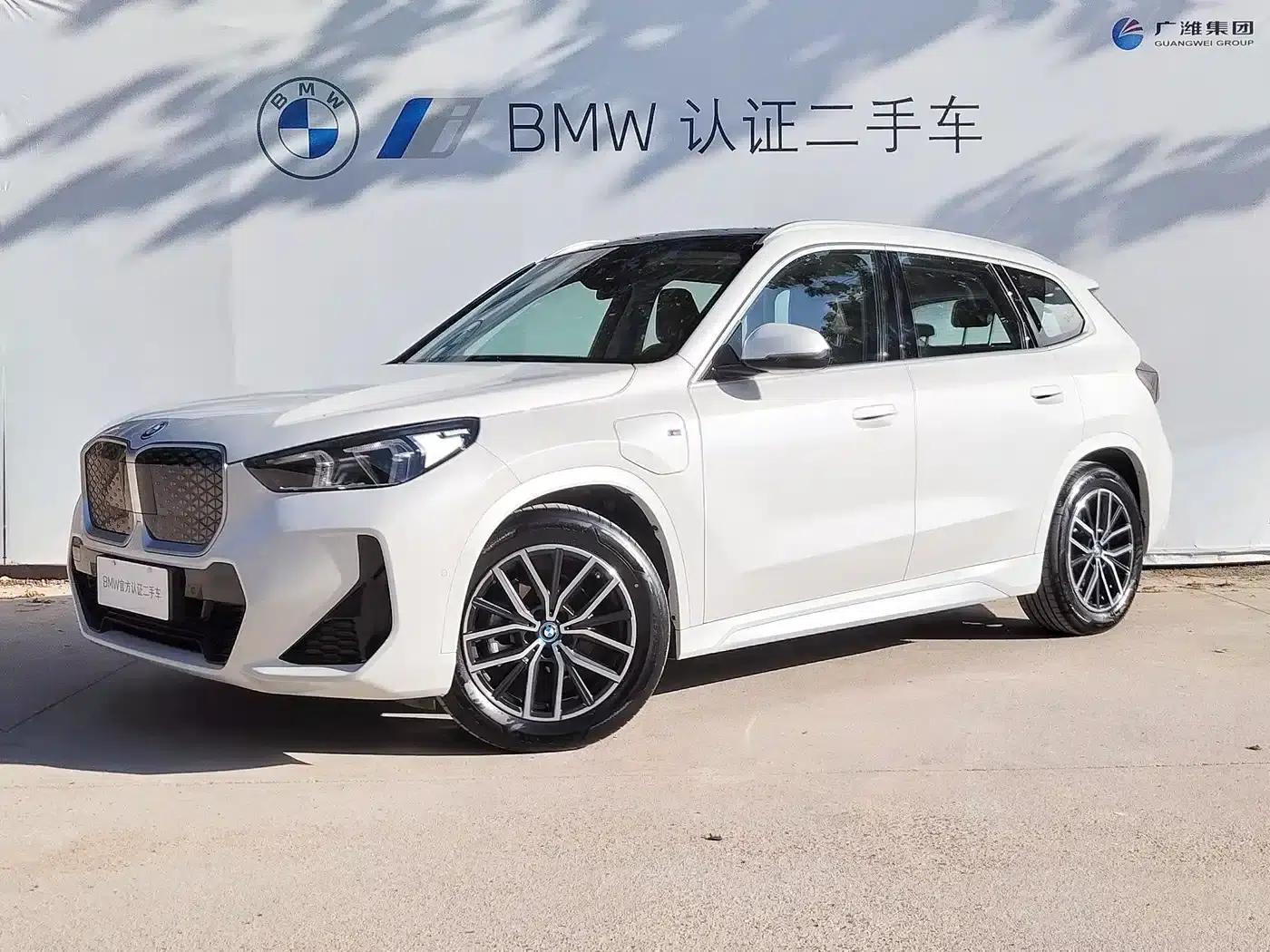 BMW iX1 2025 eDrive25L M Sport Package — миниатюра 1