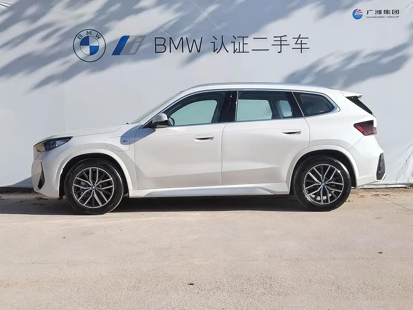 BMW iX1 2025 eDrive25L M Sport Package — миниатюра 3