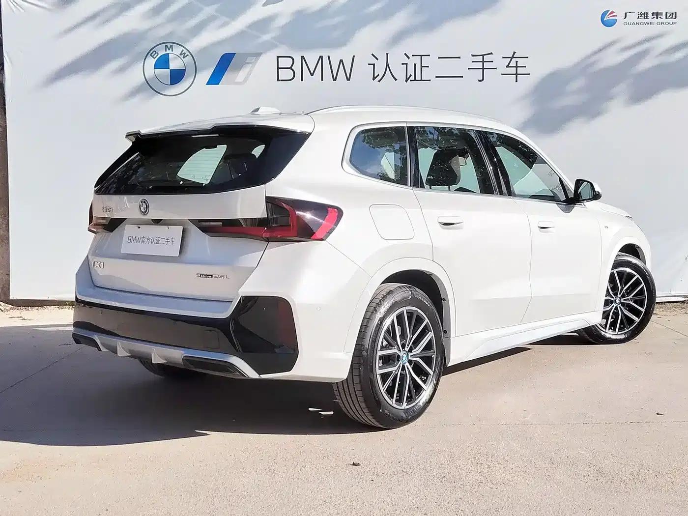 BMW iX1 2025 eDrive25L M Sport Package — миниатюра 4