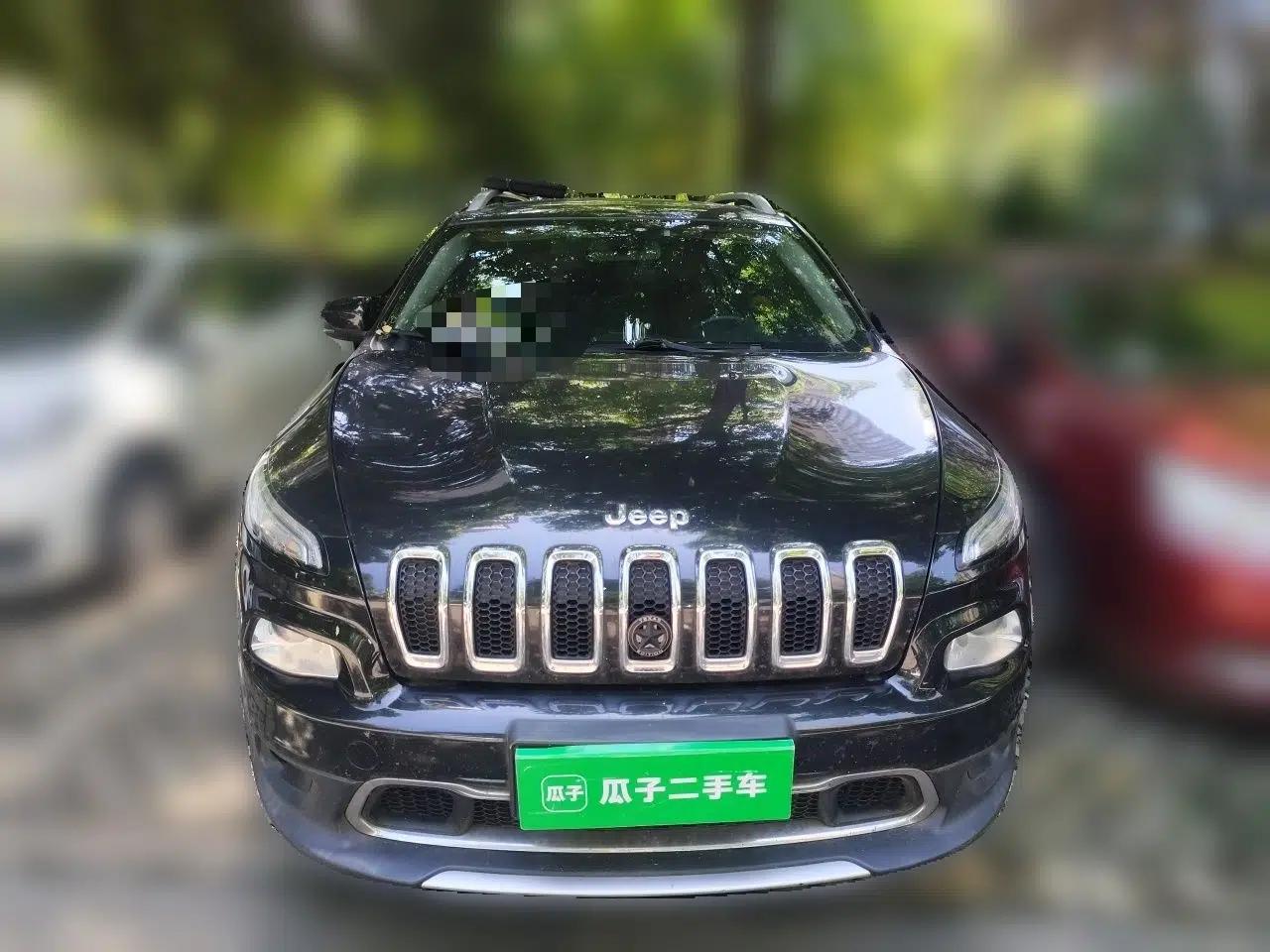 Jeep Cherokee 2016 2.4L Leading Edition — миниатюра 2