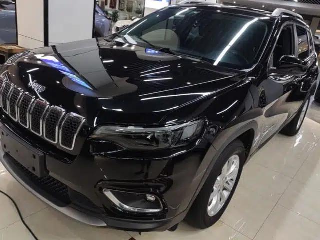 Jeep Cherokee 2019 2.0T Two-Wheel Drive Smart Enjoyment Version China VI