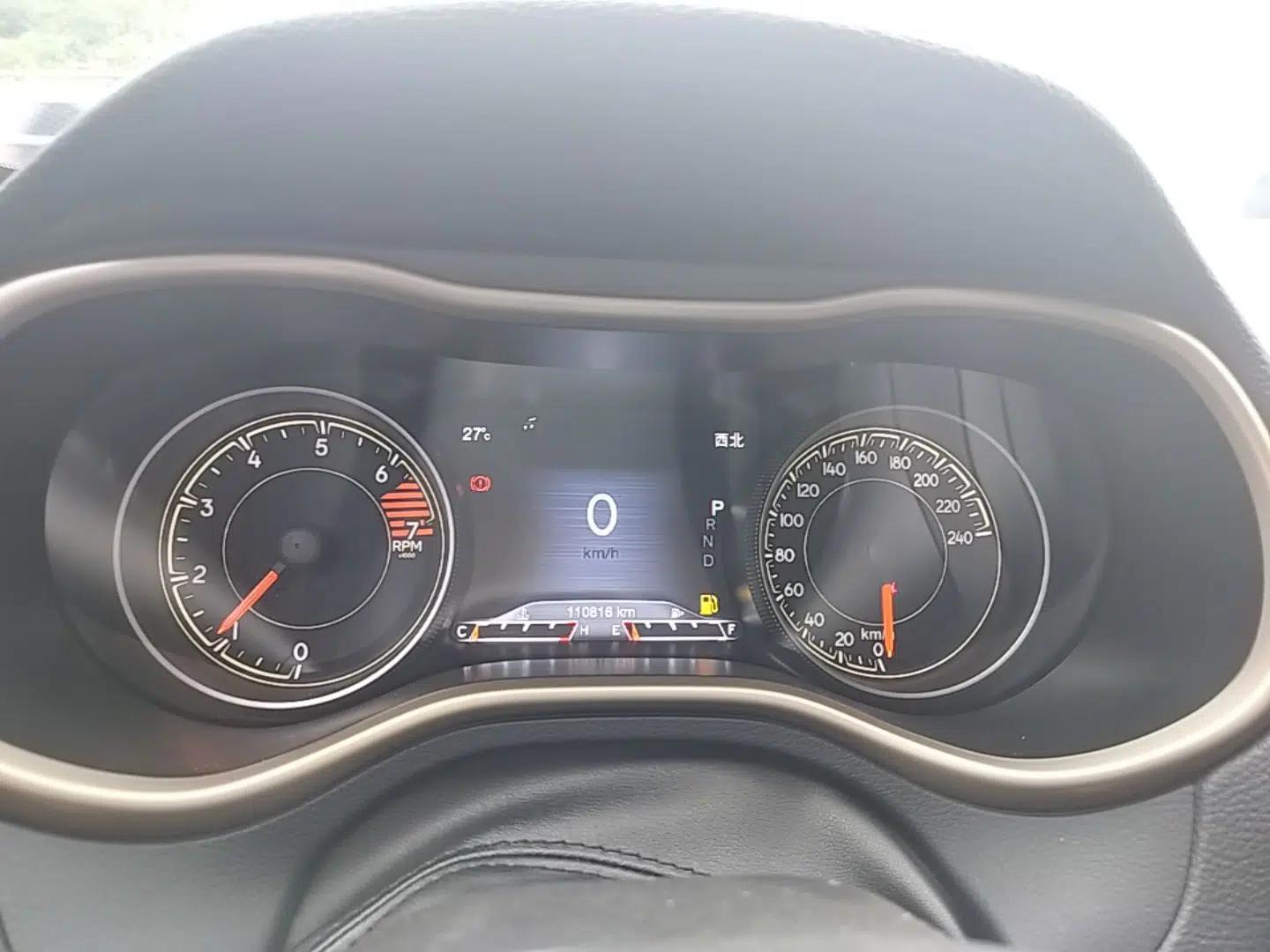 Jeep Cherokee 2016 2.4L Professional Smart Version — миниатюра 19