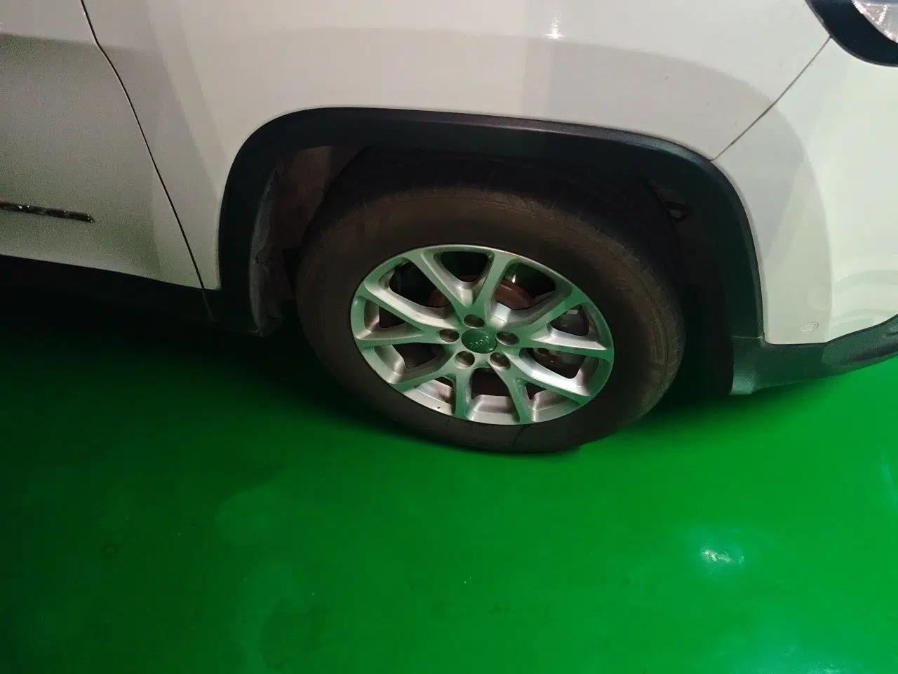 Jeep Cherokee 2016 2.0L Superior Edition — миниатюра 8