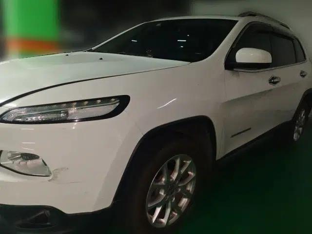 Jeep Cherokee 2016 2.0L Superior Edition