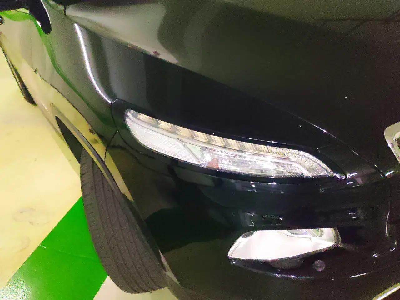Jeep Cherokee 2016 2.4L Superior Edition — миниатюра 7