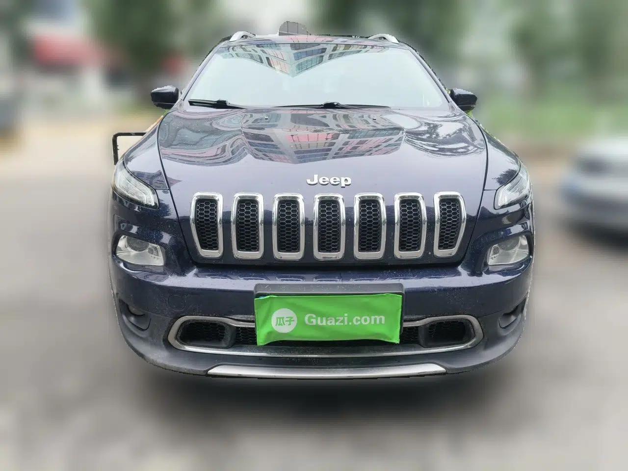 Jeep Cherokee 2017 2.0L Superior Edition — миниатюра 2
