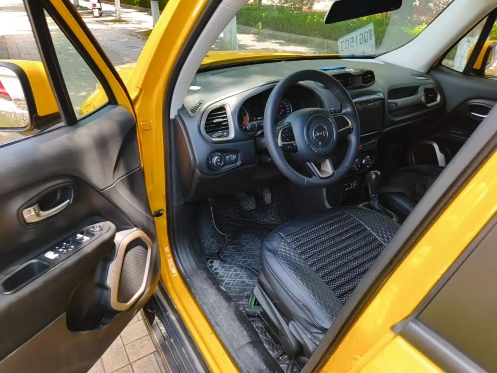 Jeep Renegade 2017 180T Automatic High-Energy Version — миниатюра 18