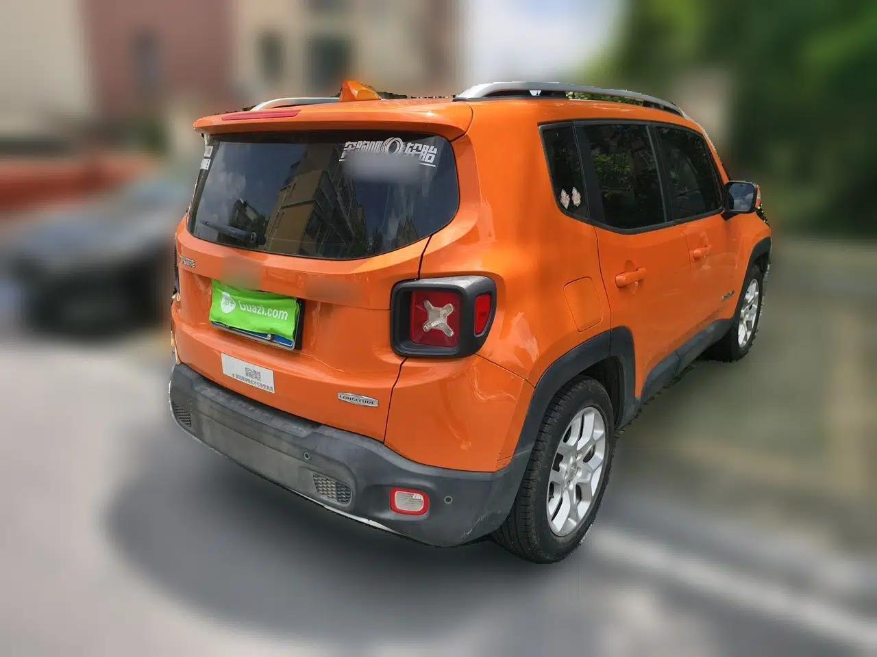 Jeep Renegade 2016 1.4T Automatic Jingneng Version+ — миниатюра 6
