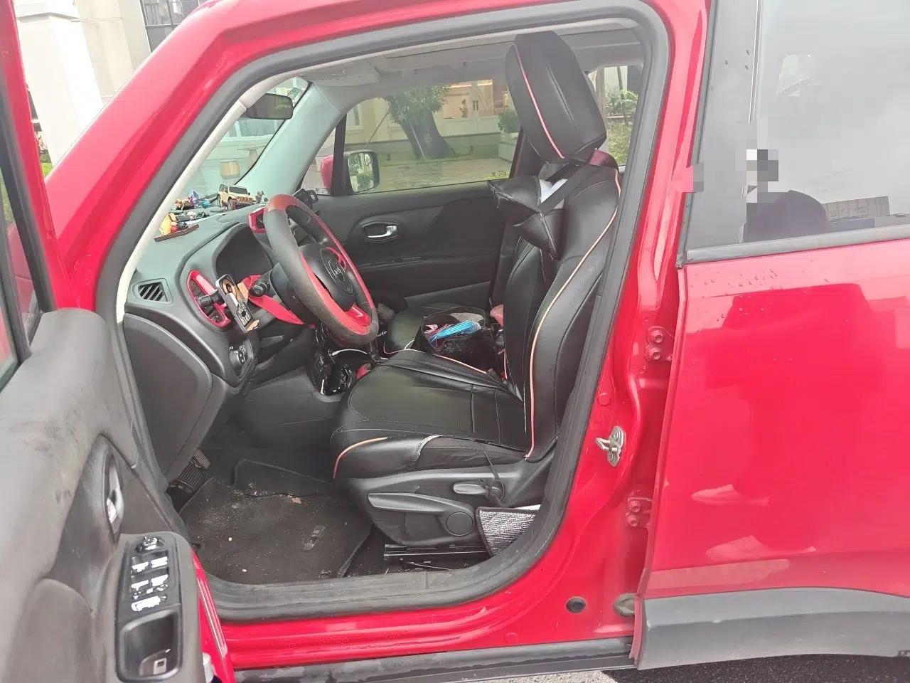 Jeep Renegade 2016 1.4T Automatic Jingneng Version+ — миниатюра 15