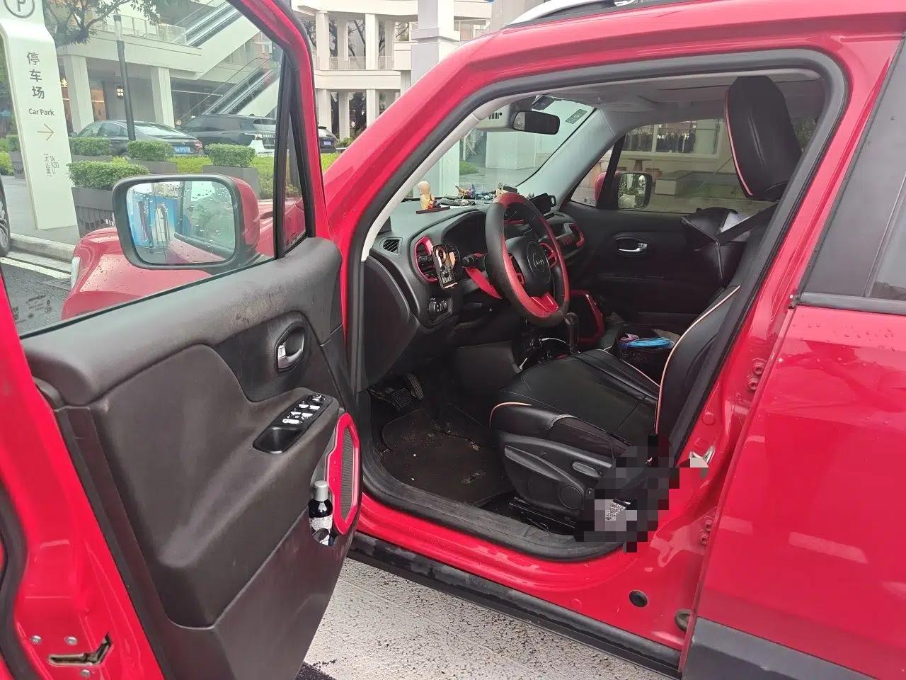 Jeep Renegade 2016 1.4T Automatic Jingneng Version+ — миниатюра 16