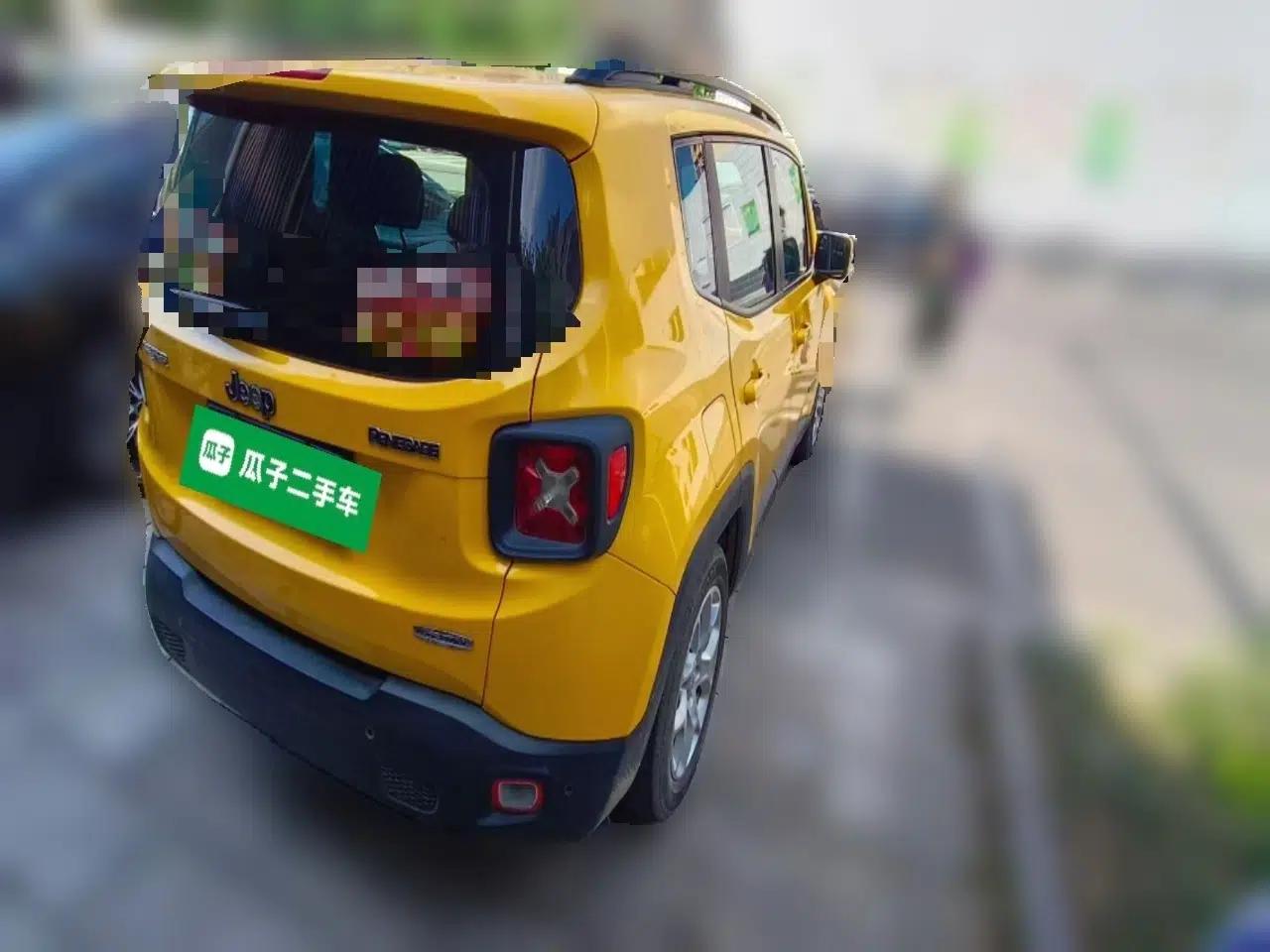 Jeep Renegade 2016 1.4T Automatic Jingneng Edition — миниатюра 6