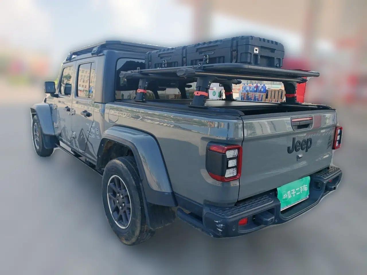 Jeep Gladiator 2022 3.6L Pioneer Edition — миниатюра 4