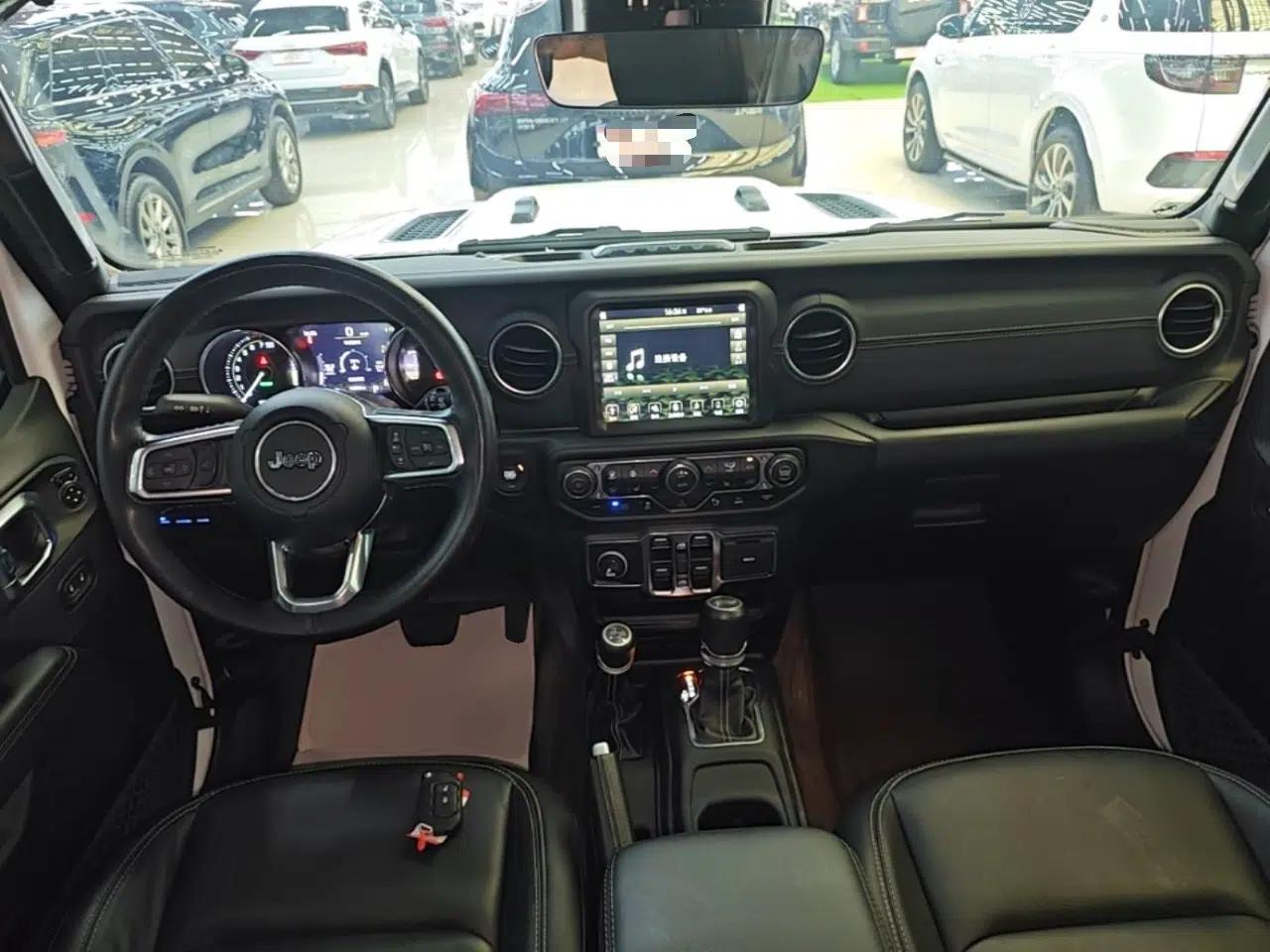 Jeep Wrangler New Energy 2021 Four-Door 2.0T 4xe Sahara — миниатюра 12