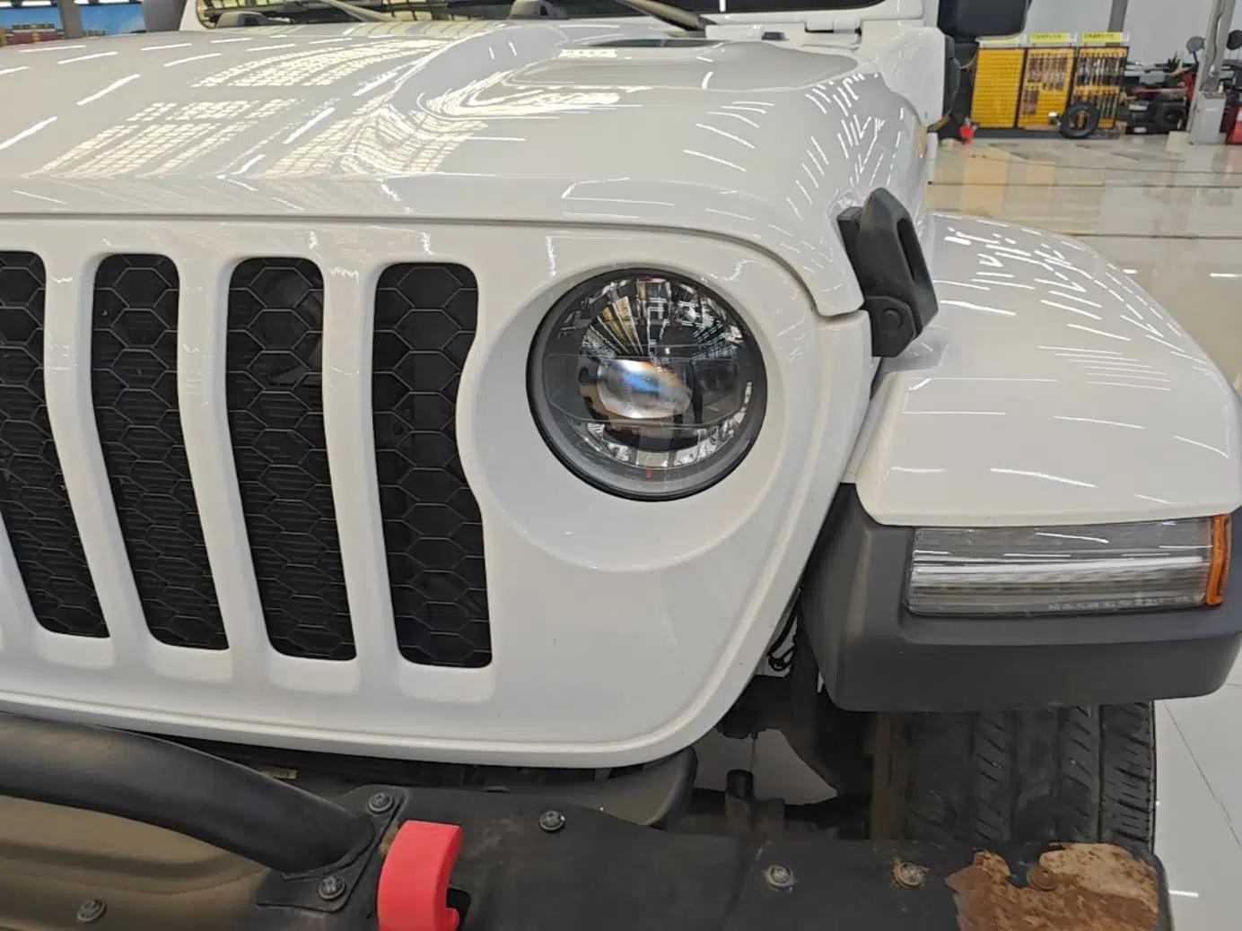 Jeep Wrangler New Energy 2021 Four-Door 2.0T 4xe Sahara — миниатюра 8