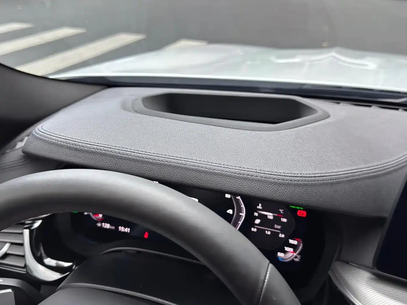 2021 BMW M5 — миниатюра 12