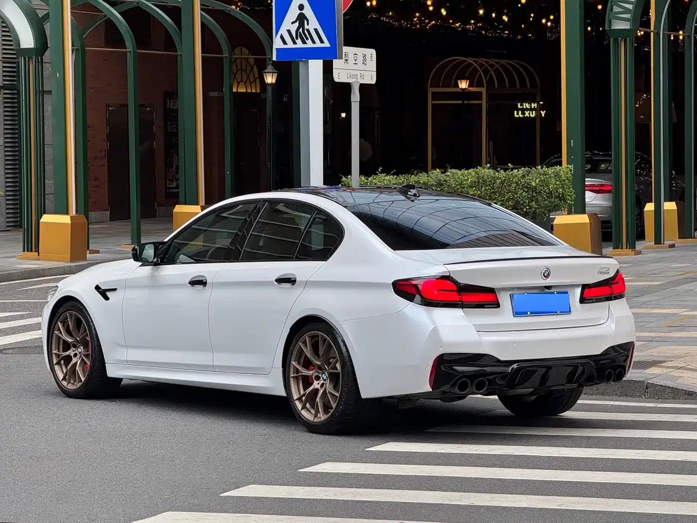 2021 BMW M5 — миниатюра 4