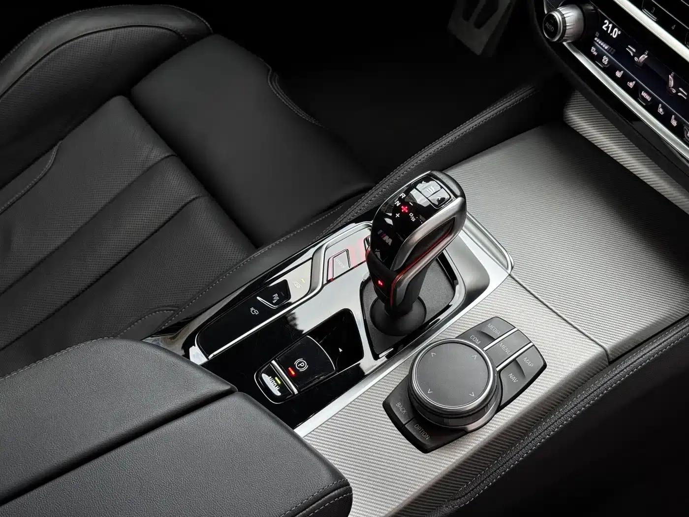2021 BMW M5 — миниатюра 7