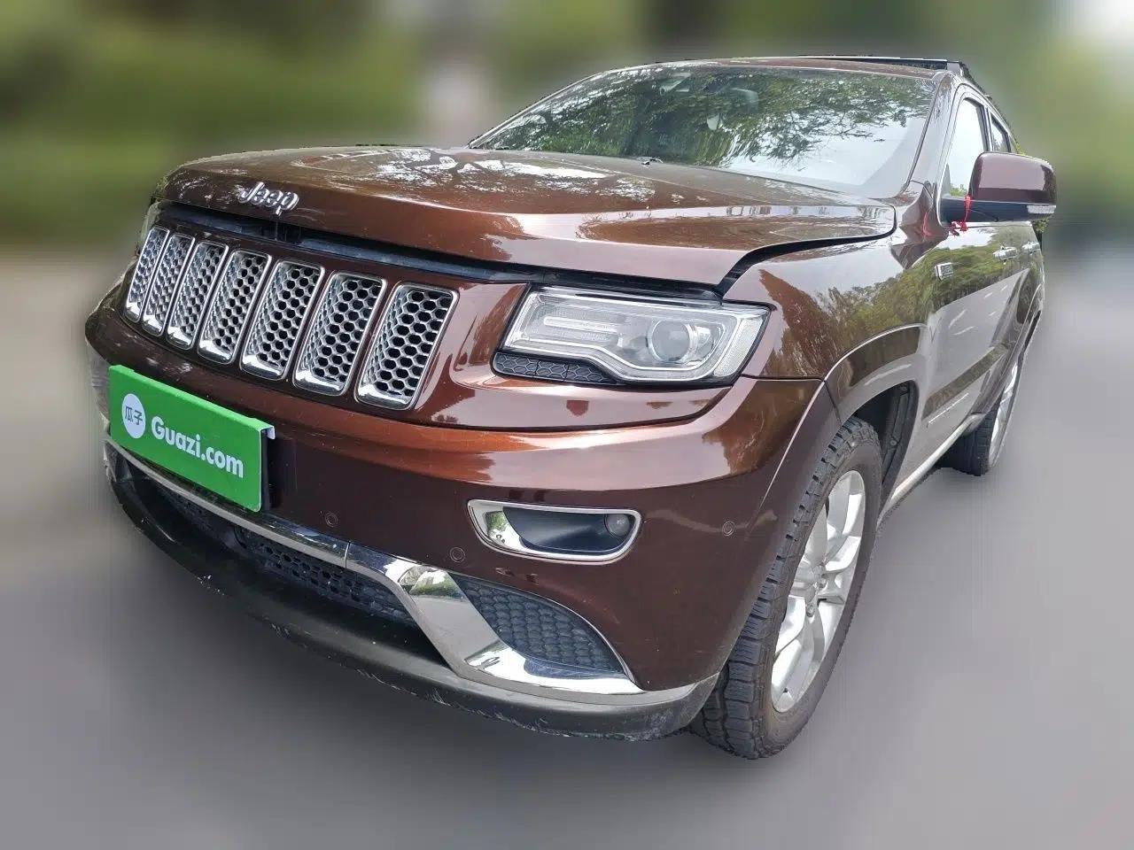 Jeep Grand Cherokee 2014 5.7L Flagship Prestige Edition — миниатюра 1