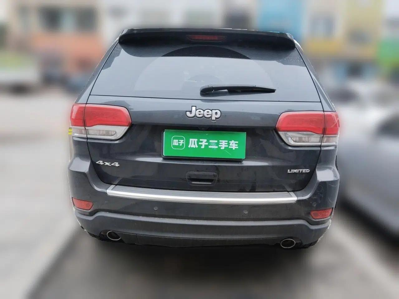 Jeep Grand Cherokee 2016 3.0L Elite Navigation Edition — миниатюра 5