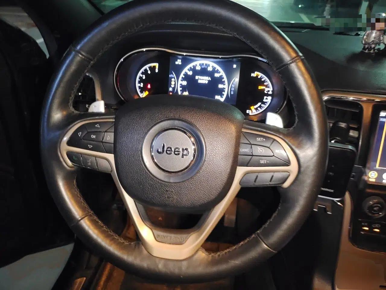 Jeep Grand Cherokee 2014 3.0TD Diesel Comfort Navigation Version — миниатюра 10