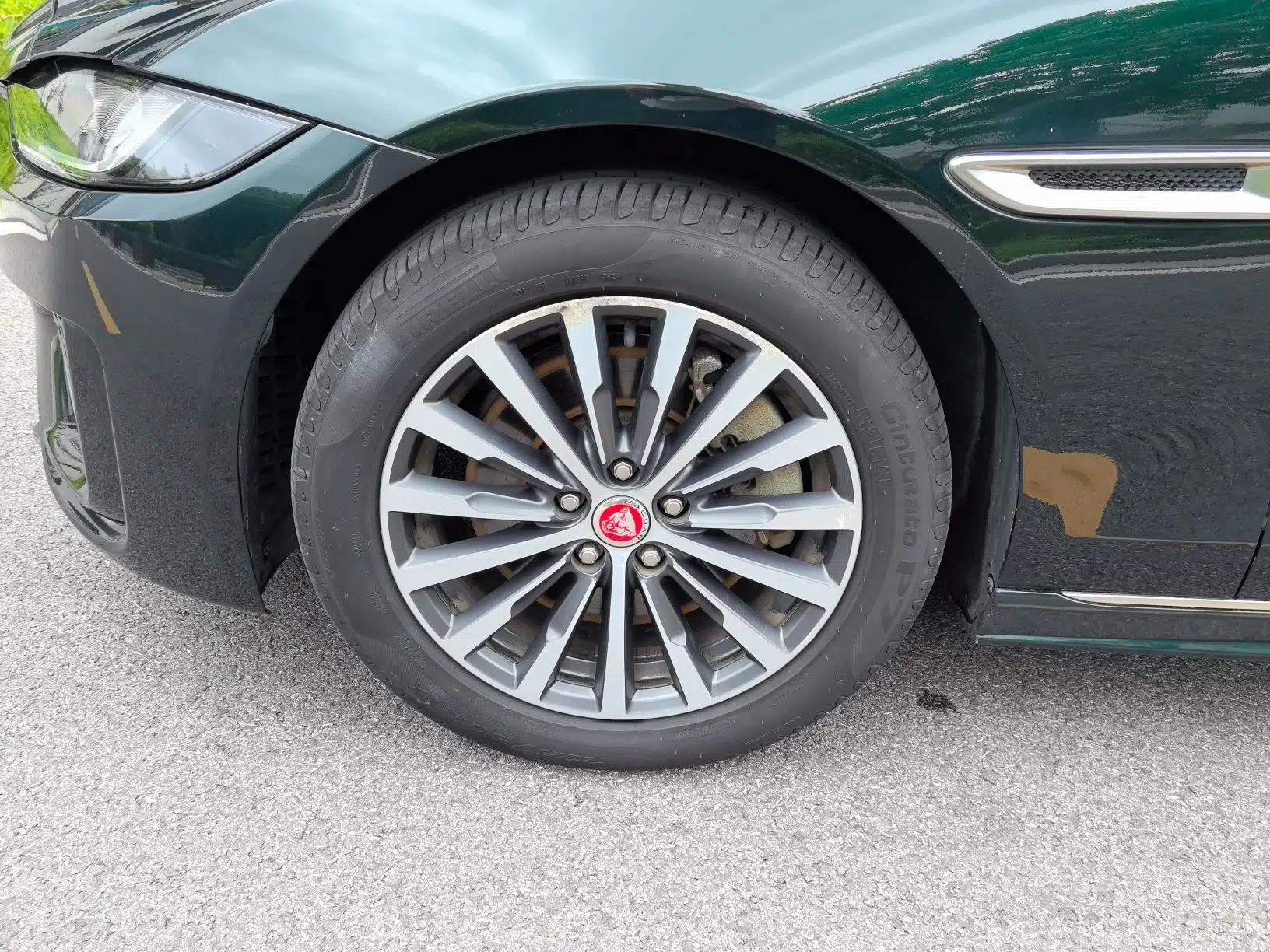 Jaguar XEL 2021 2.0T 200PS R-DYNAMIC Youth Sports Edition — миниатюра 18