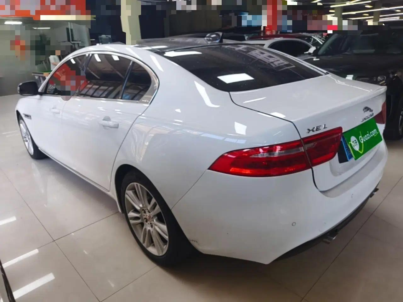 Jaguar XEL 2019 2.0T 200 PS Deluxe Edition — миниатюра 13