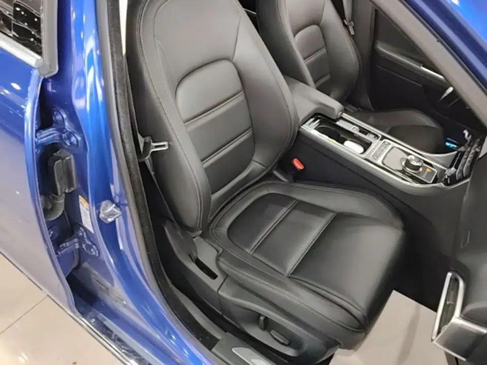 Jaguar XEL 2019 2.0T 200 PS Deluxe Edition — миниатюра 19