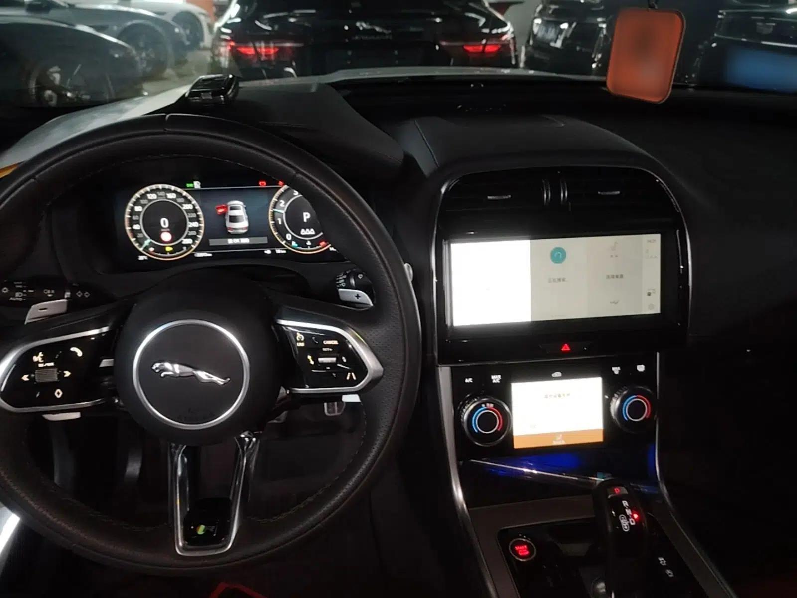 Jaguar XEL 2024 2.0T 250 PS R-DYNAMIC S Advanced Sport Edition — миниатюра 12