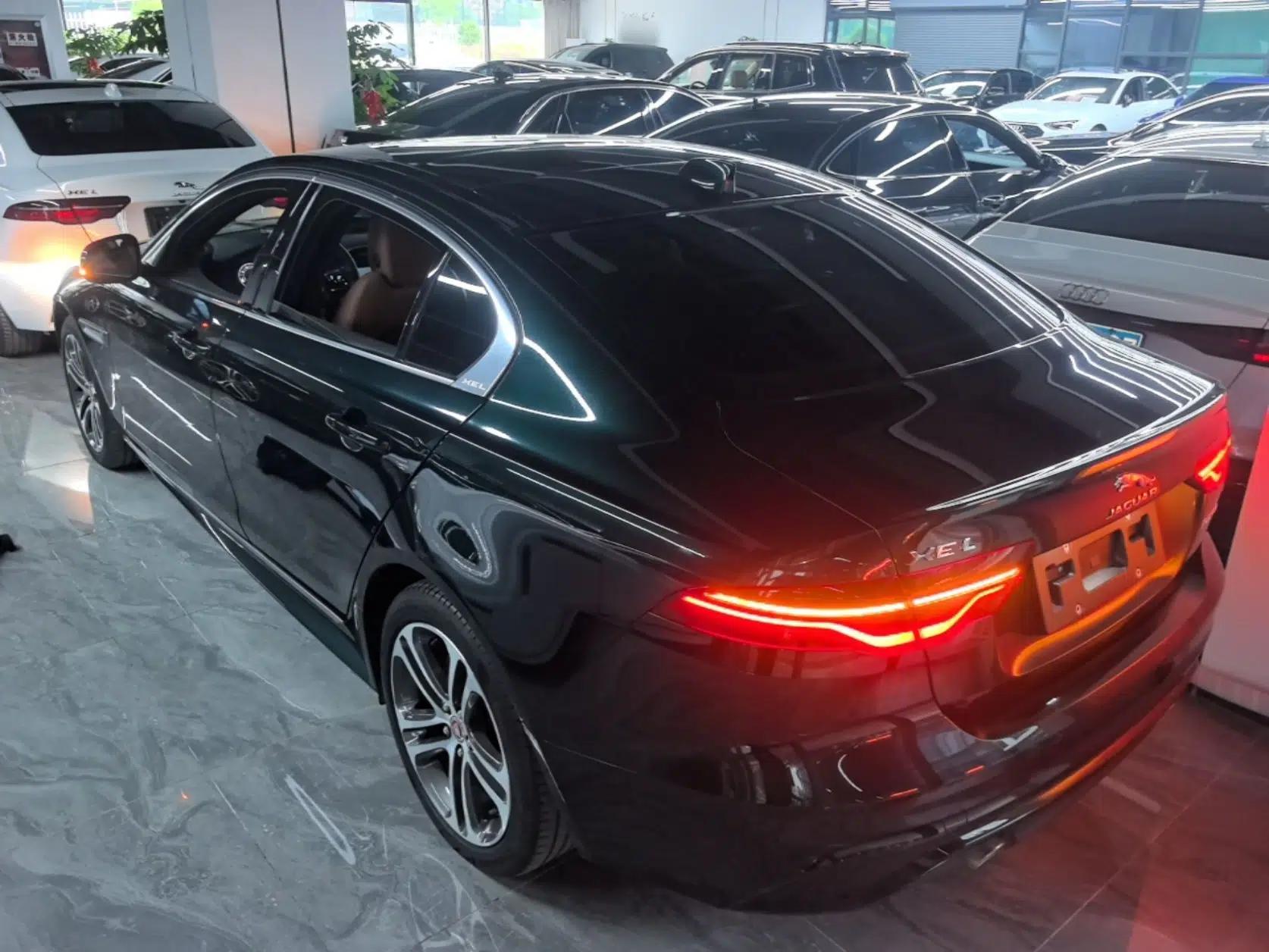 Jaguar XEL 2023 2.0T 250 PS R-DYNAMIC S Advanced Sport Edition — миниатюра 5