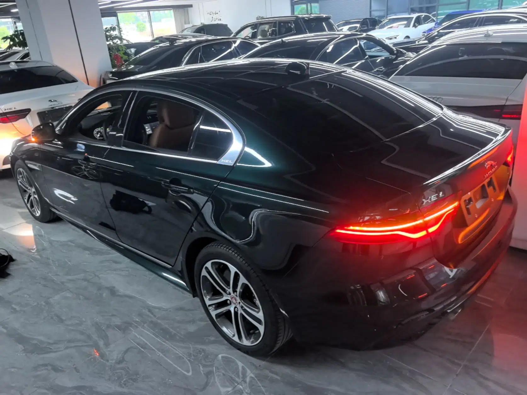 Jaguar XEL 2023 2.0T 250 PS R-DYNAMIC S Advanced Sport Edition — миниатюра 6