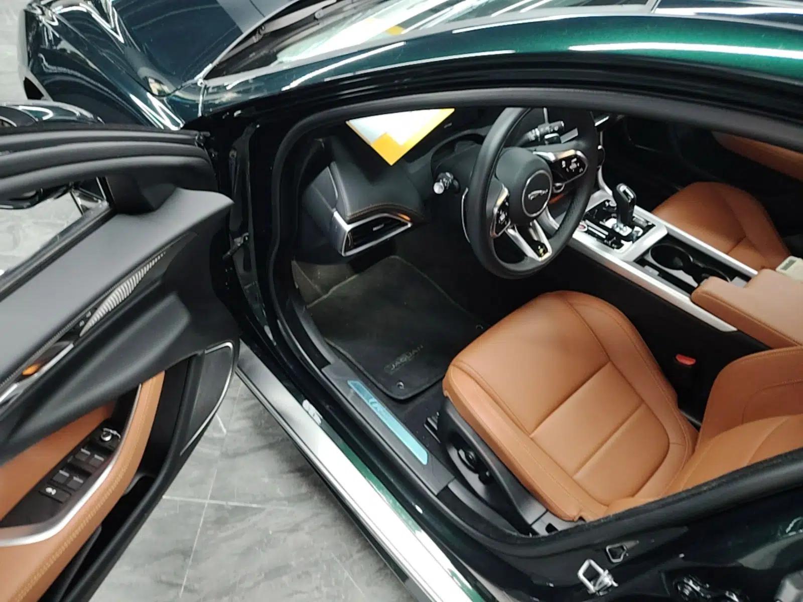 Jaguar XEL 2024 2.0T 250 PS R-DYNAMIC S Advanced Sport Edition — миниатюра 18