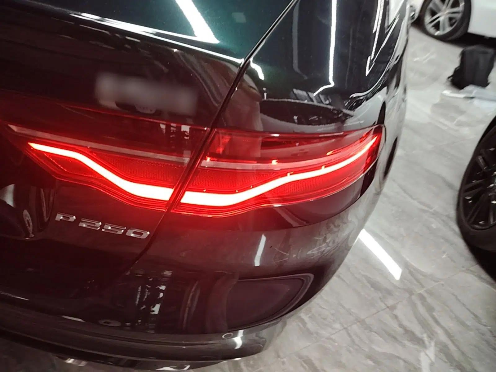 Jaguar XEL 2024 2.0T 250 PS R-DYNAMIC S Advanced Sport Edition — миниатюра 9