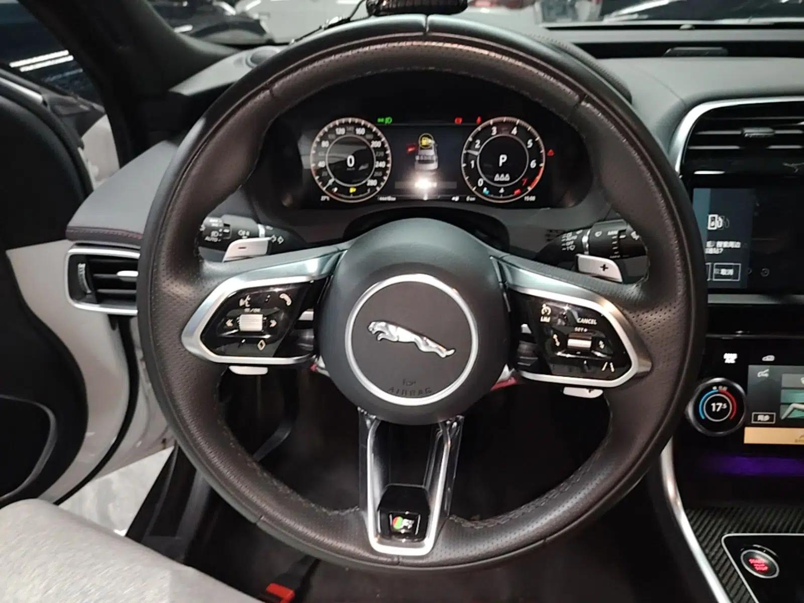 Jaguar XEL 2024 2.0T 250 PS R-DYNAMIC S Ebony Black Sport Edition — миниатюра 13
