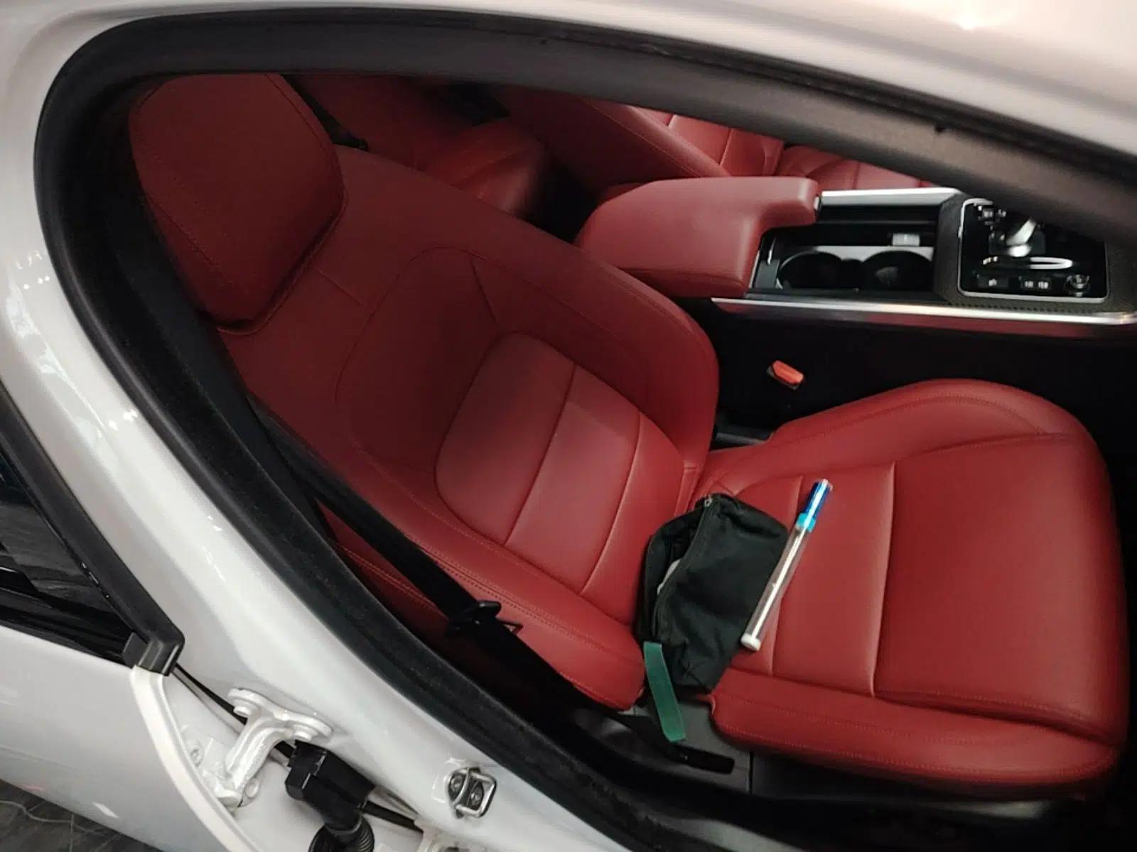 Jaguar XEL 2024 2.0T 250 PS R-DYNAMIC S Ebony Black Sport Edition — миниатюра 19