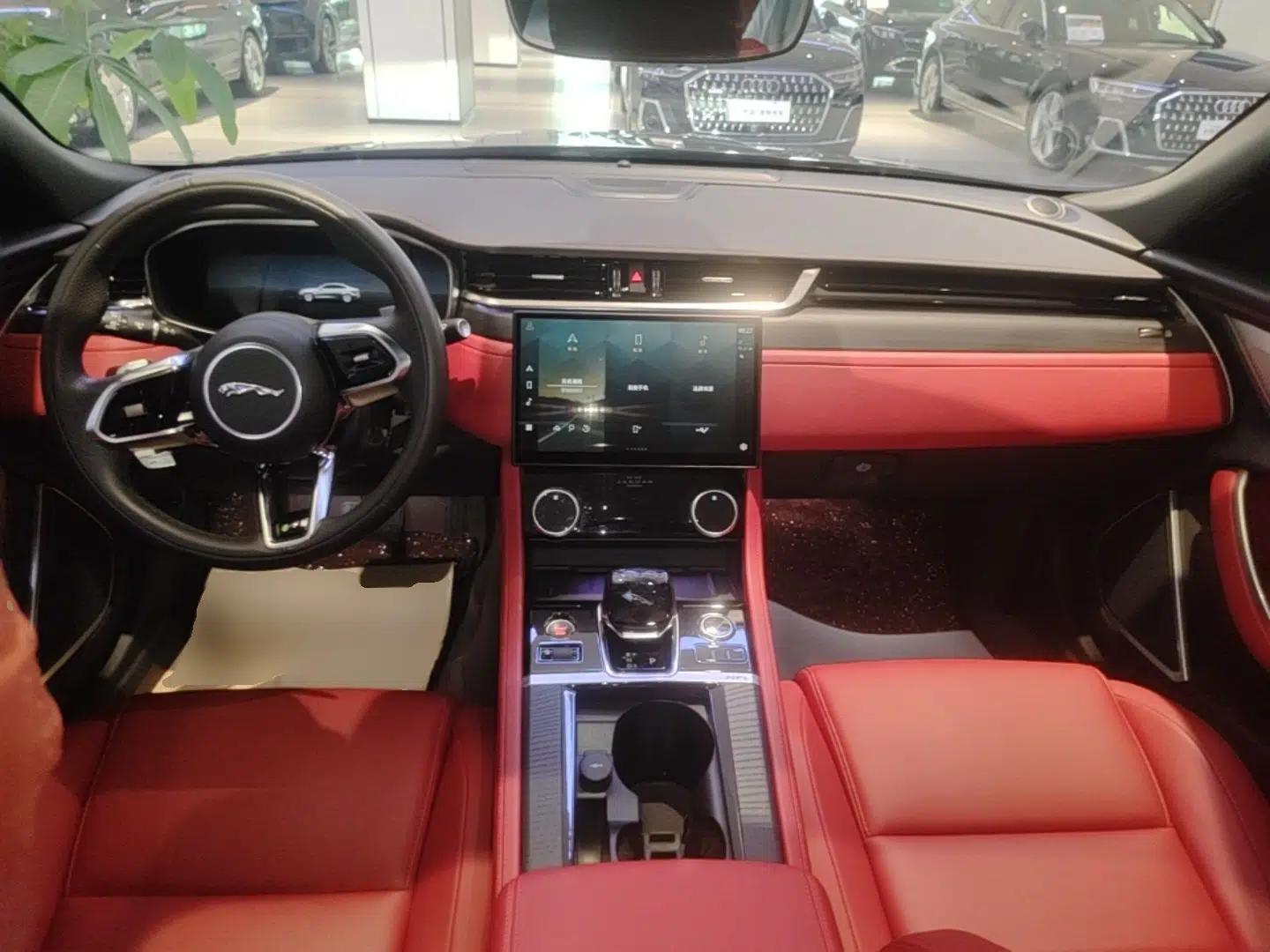 Jaguar XFL 2023 XFL 2.0T P250 Two-Wheel-Drive Elite Sport Edition — миниатюра 12