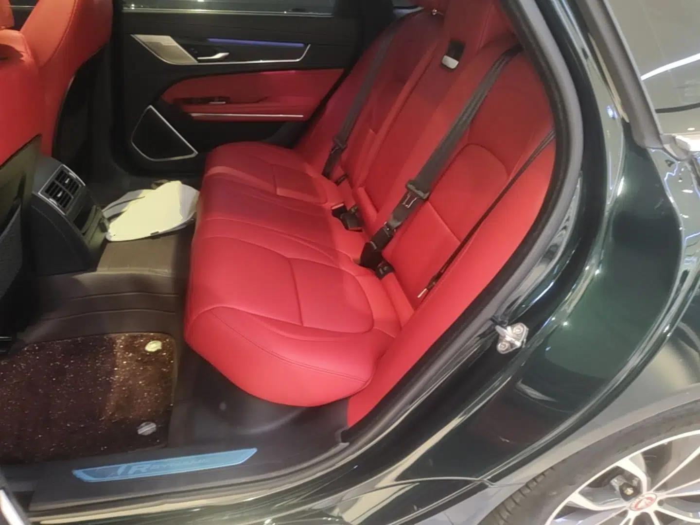 Jaguar XFL 2023 XFL 2.0T P250 Two-Wheel-Drive Elite Sport Edition — миниатюра 20