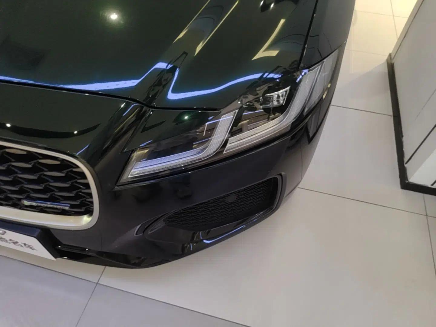 Jaguar XFL 2023 XFL 2.0T P250 Two-Wheel-Drive Elite Sport Edition — миниатюра 8