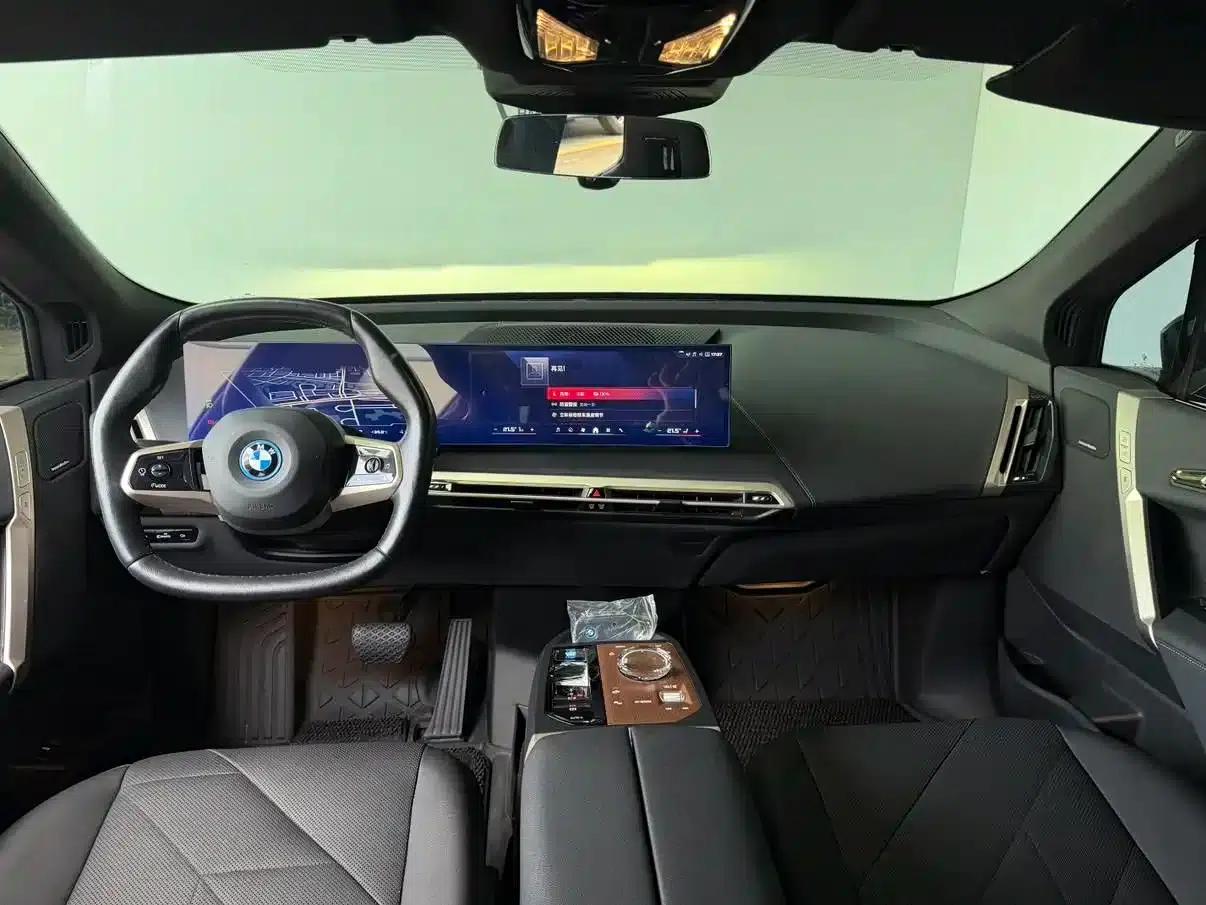 BMW iX 2023 xDrive40 — миниатюра 5